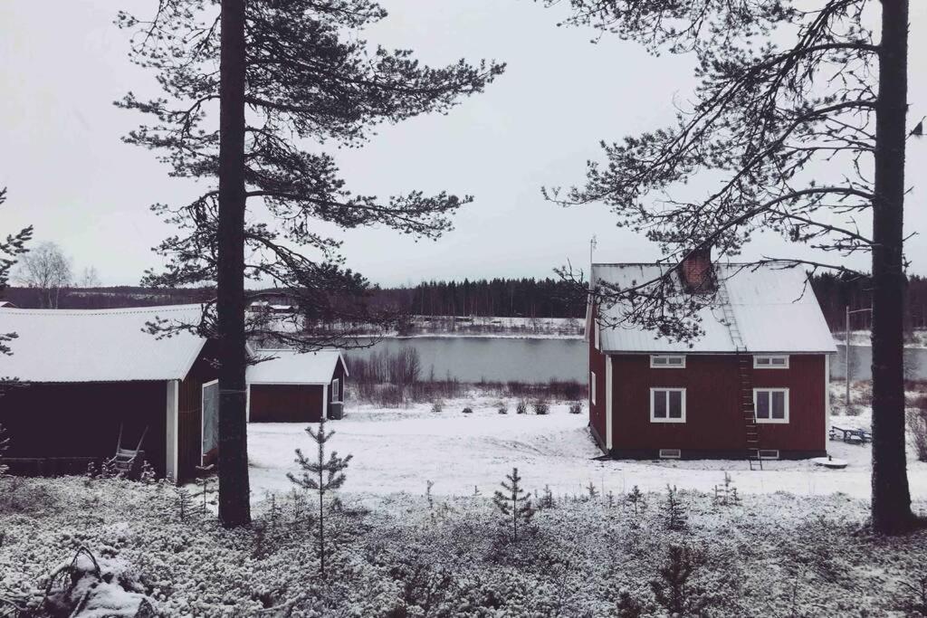Cozy Home With Lake View-Free Wifi - Free Sauna 오버칼릭스 외부 사진